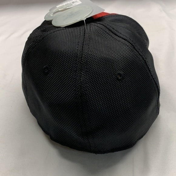 DISNEY Marvel Avengers Baseball Cap Hat M/L Size 7-10 Black/Red/ Silver NWT - Picture 2 of 7